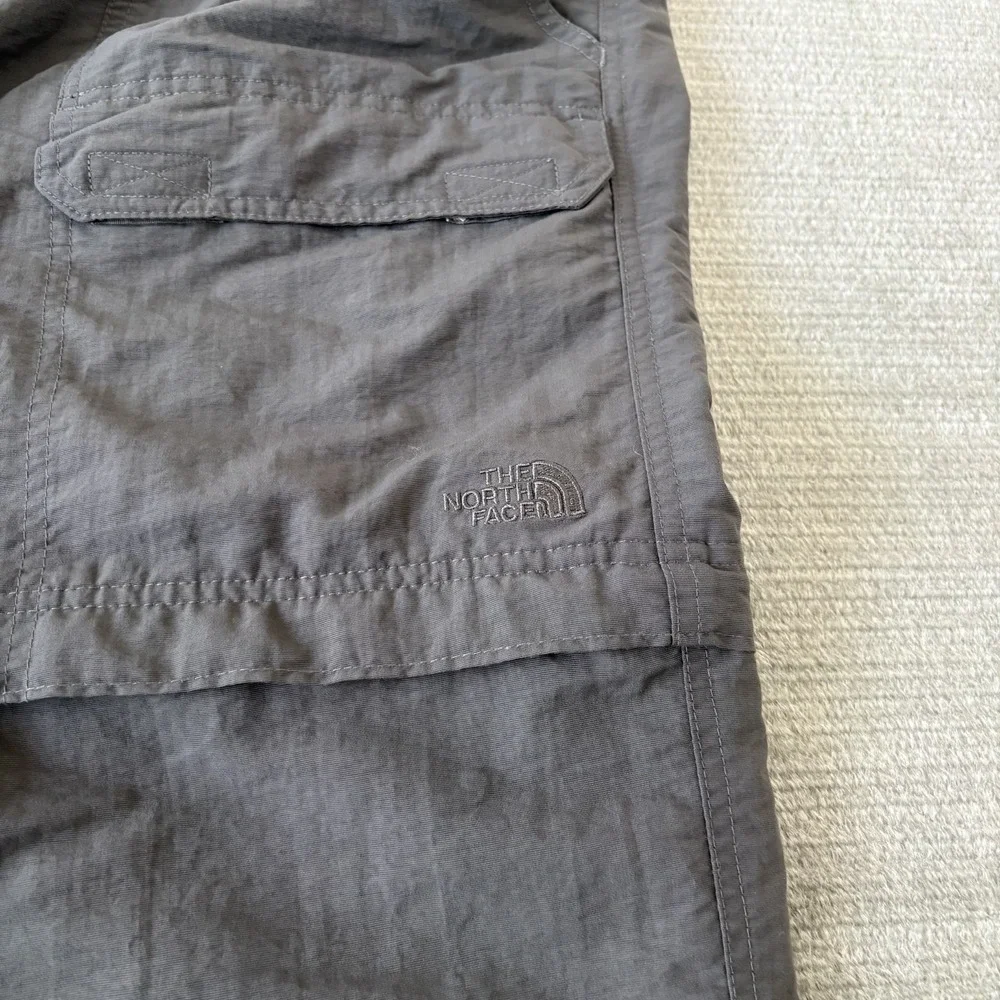 The North Face Paramount Peak Active AU2C Mens XL Short Gray Convertible Pants
